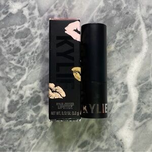 New Kylie Cosmetics Matte Lipstick Boss